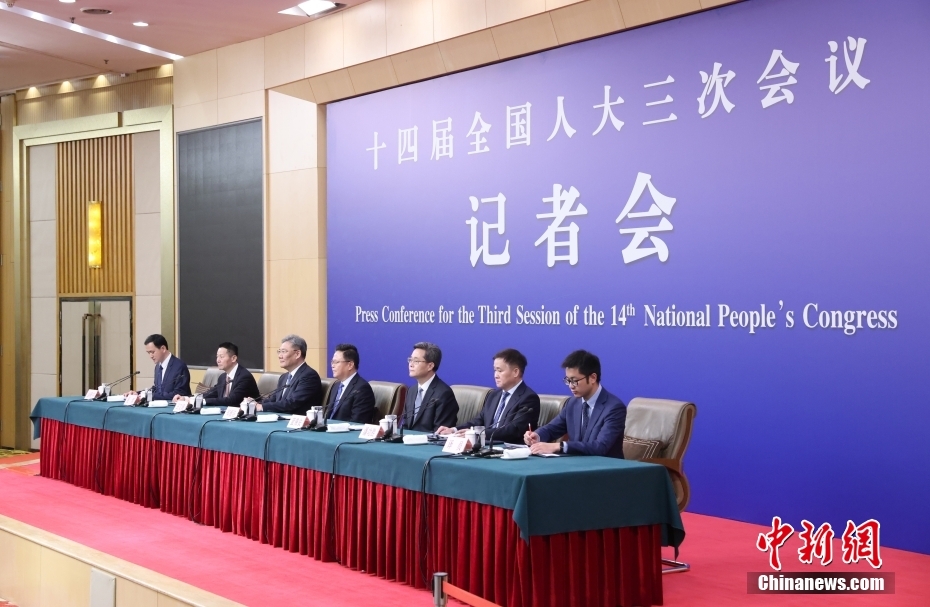 证监会主席：加快健全专门针对科技企业的支持机制(图1)