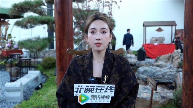 北京首家红楼梦主题沉浸式餐秀「宴外宴」盛大开园:入梦红楼,不负初见,引领餐饮文化新势能!(图8) 北京首家红楼梦主题沉浸式餐秀「宴外宴」盛大开园:入梦红楼,不负初见,引领餐饮文化新势能!(图8)