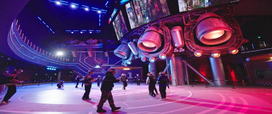 “数字样板工程”实践案例:高通携手各方打造首个5G-A多并发大空间XR竞技游戏业务试点(图2) “数字样板工程”实践案例:高通携手各方打造首个5G-A多并发大空间XR竞技游戏业务试点(图2)