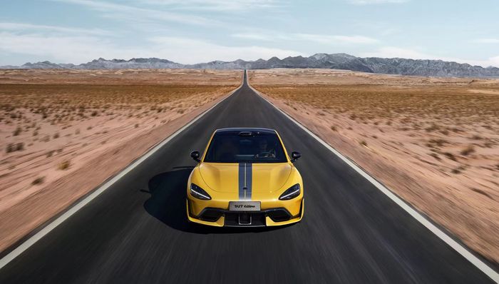 小米15和SU7 Ultra发布,雷军继续对标苹果和特斯拉(图1) 小米15和SU7 Ultra发布,雷军继续对标苹果和特斯拉(图1)