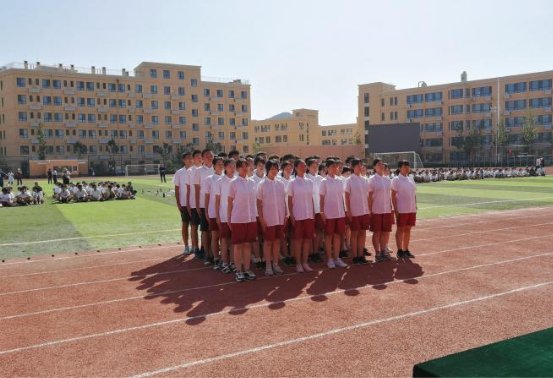 新起点新梦想--济南外国语学校新高一军训有感(图2)