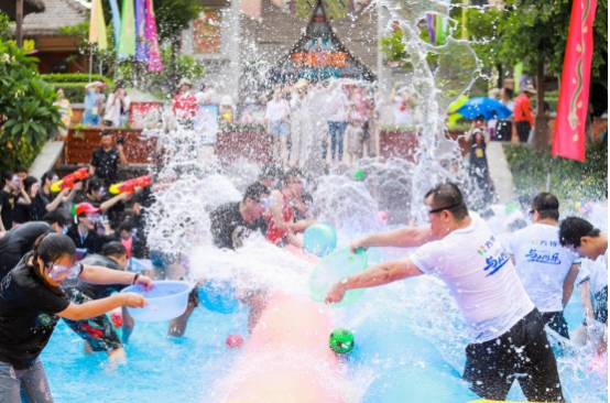 品牌焕新助力活动创新 方特主题乐园打造精彩暑期(图2)