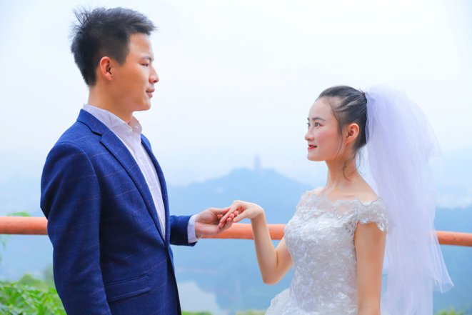 东莞观音山八月上演“浪漫大戏”，吸引众多爱侣打卡(图4)