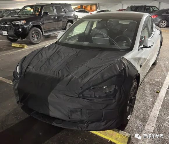 想买特斯拉Model 3的朋友：能等一等就等一等！(图16)